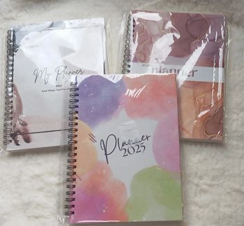 Lot de 3 Planner (agenda) avec spirales 2025 neufs sous film