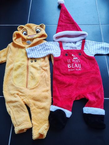 Ensemble roi lion + père Noël 3 mois 