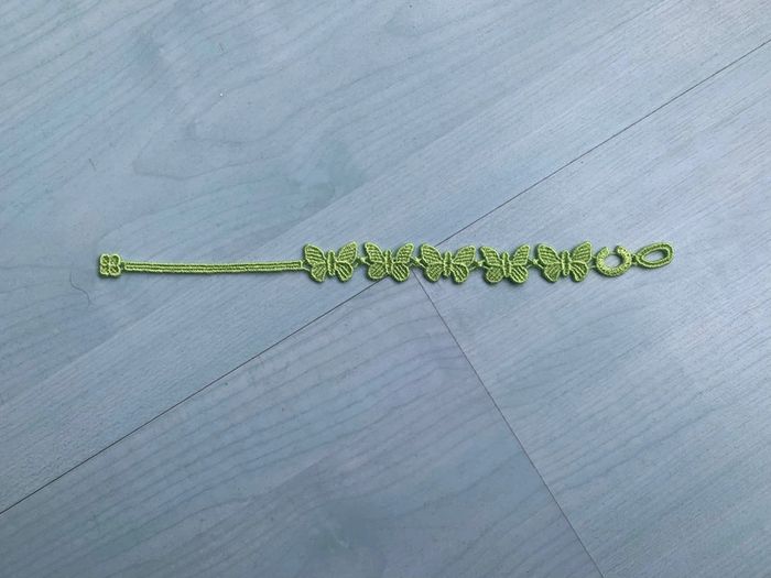 Bracelet tissu papillons vert anis