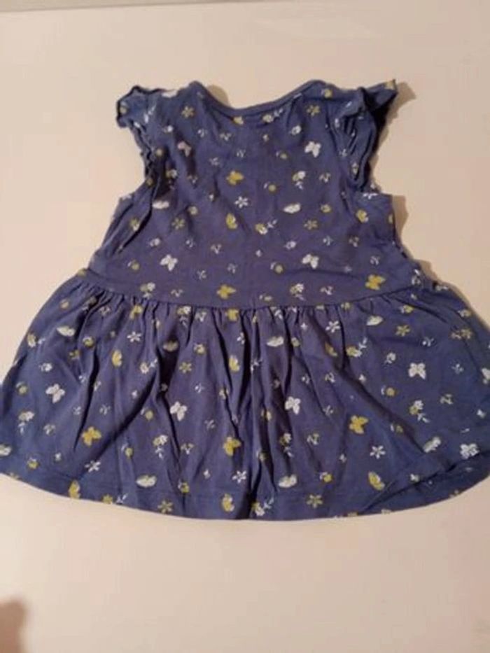 Robe fleurs papillons