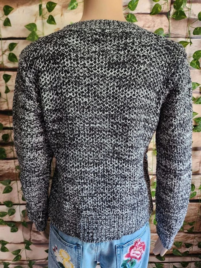 🌸🌸Pull-over Gris Jennyfer Taille 36 - photo numéro 4