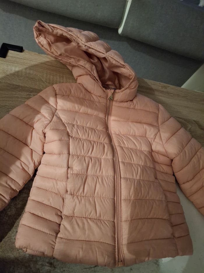Doudoune fine avec capuche