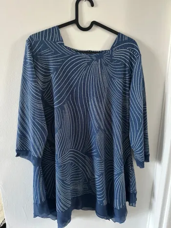 Haut asymétrique