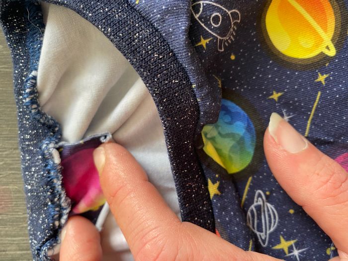 T-Shirt "Planètes" - 10/12 Ans - photo numéro 4