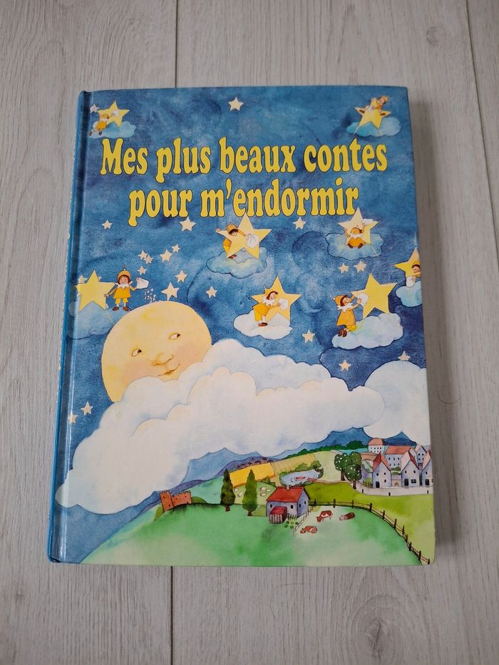 Livre "Mes plus beaux contes pour m'endormir" - photo numéro 1