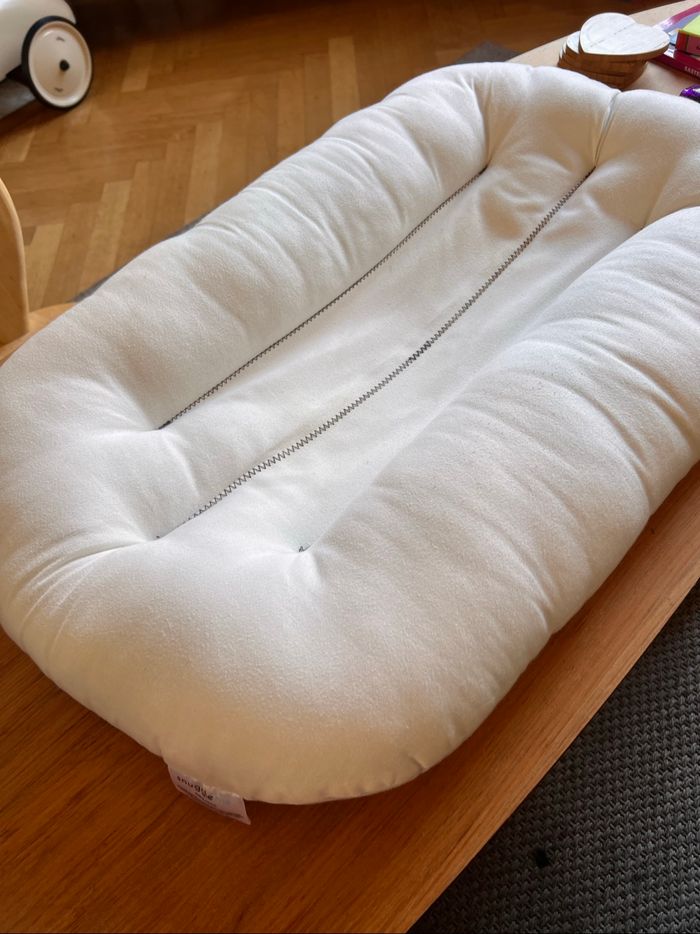 Réducteur de lit / baby nest