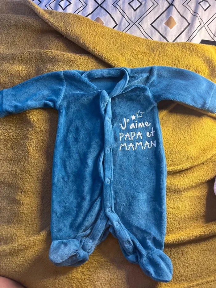 Pyjamas - photo numéro 2