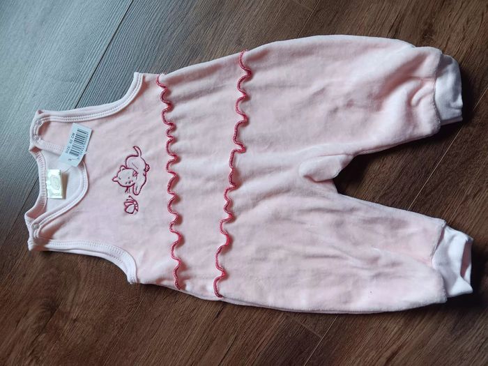 Lot vêtements plusieurs marques- 6 mois : Tape a l'œil,  sucre d'orge... - photo numéro 9