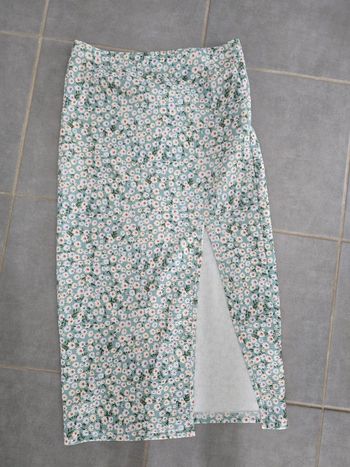 Magnifique jupe longue fleurie taille haute
