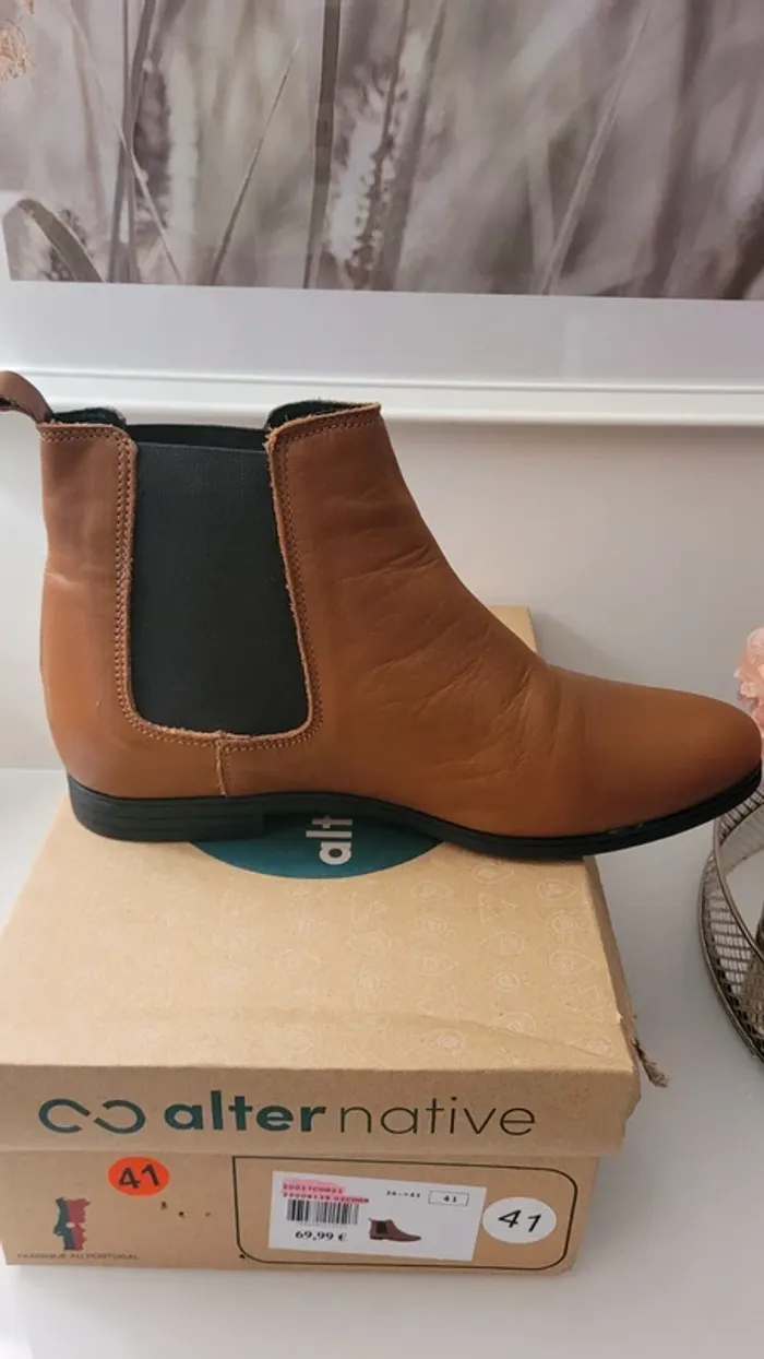 Bottines en cuir camel neuves taille 41 - photo numéro 11