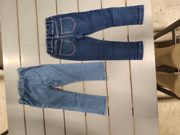 Lot vêtements fille 36 mois - photo numéro 2