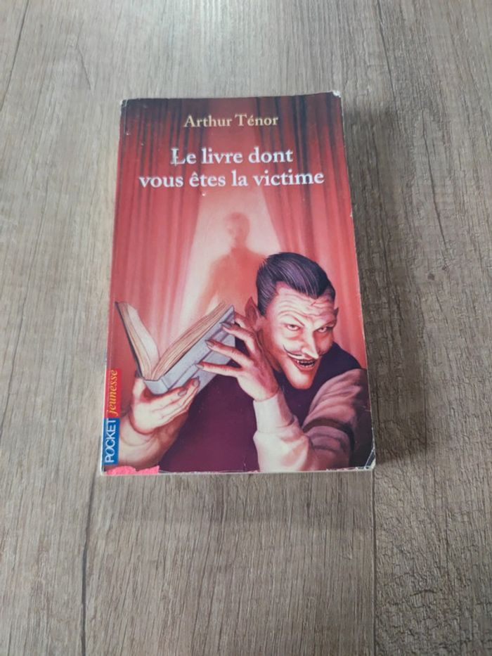 Le livre dont vous êtes la victime