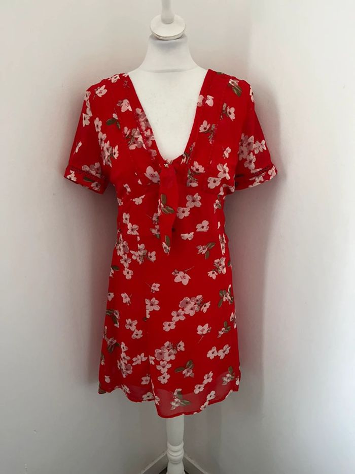 Robe rouge à fleurs Grace & Mila M