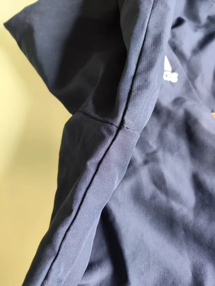 Veste zippée Adidas Olympique de Marseille – 11/12 ans – Très bon état - photo numéro 13