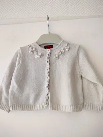 (a) gilet gris Catimini 12m