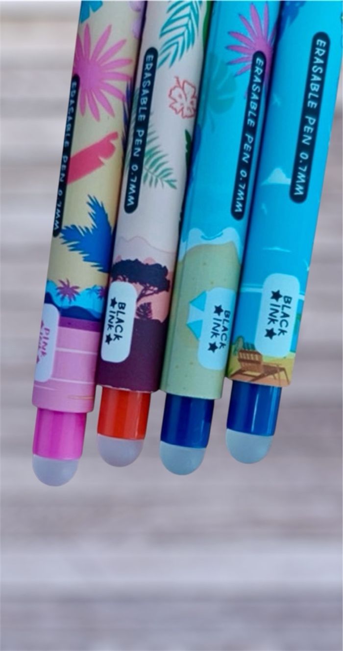 Lot de 4 stylos effaçables stitch Neuf - photo numéro 3