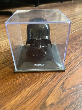 Figurine darth  vader