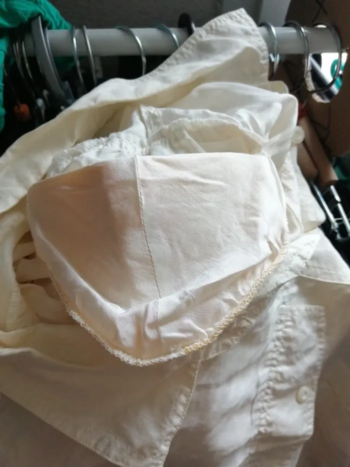 Chemise vintage en soie beige transparente avec épaulettes / sans marque / (M) - photo numéro 8