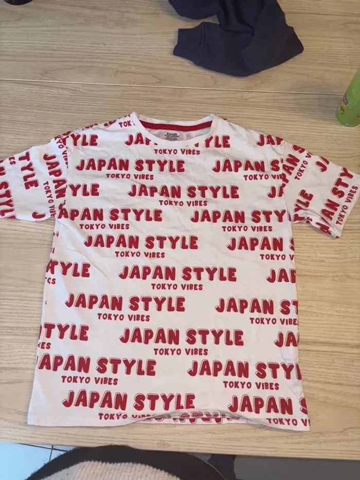 T-shirt