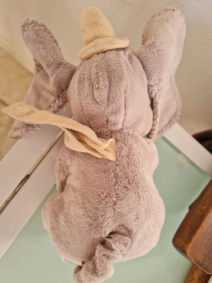Peluche musicale à accrocher Dumbo disney - photo numéro 6