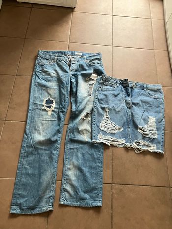 Lot jupe et jeans taille 42