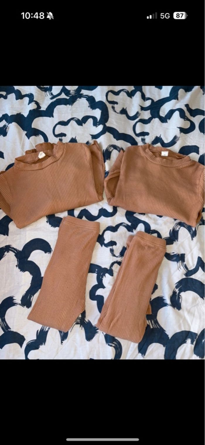 Deux ensembles jumelles shein