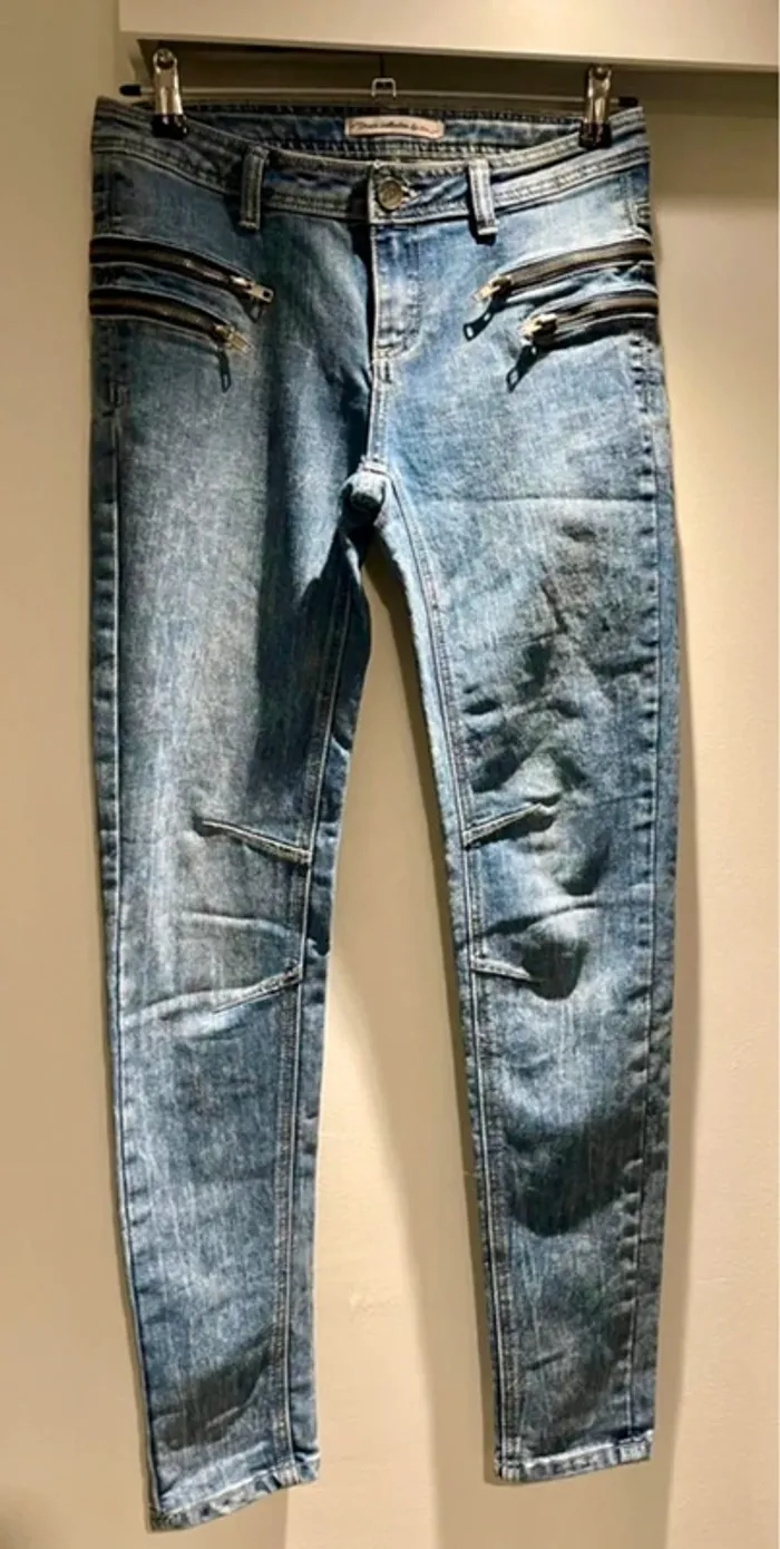 Jean skinny bleu clair MIM – T.38 – Très bon état