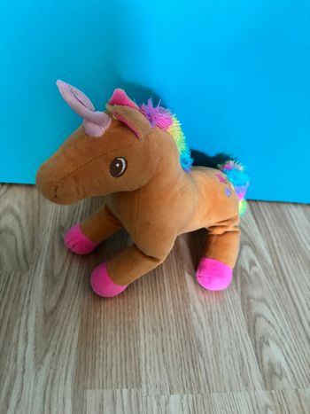Peluche licorne