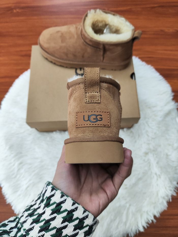 Originais Bottes UGG Classic Ultra Mini Bordeaux 38 - photo numéro 4