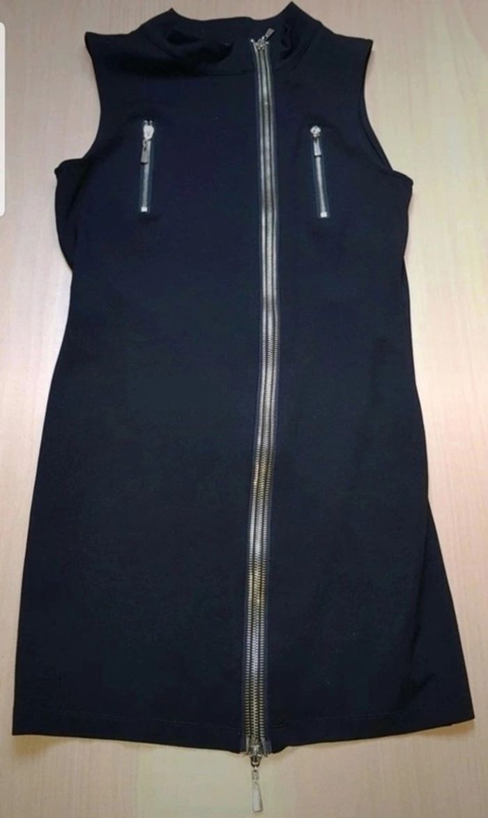Tres jolie robe habillée