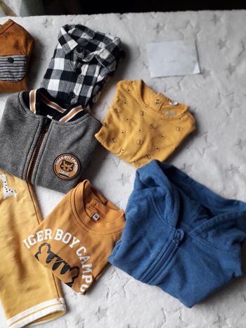 Lot vêtements 6 mois