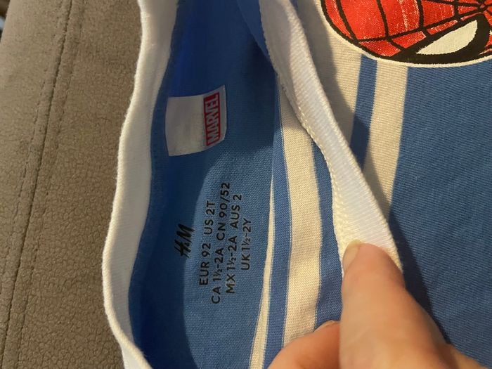 T shirt - photo numéro 2