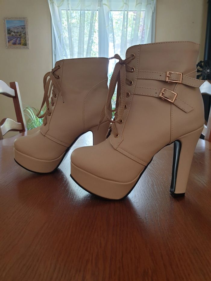 Bottines à talon