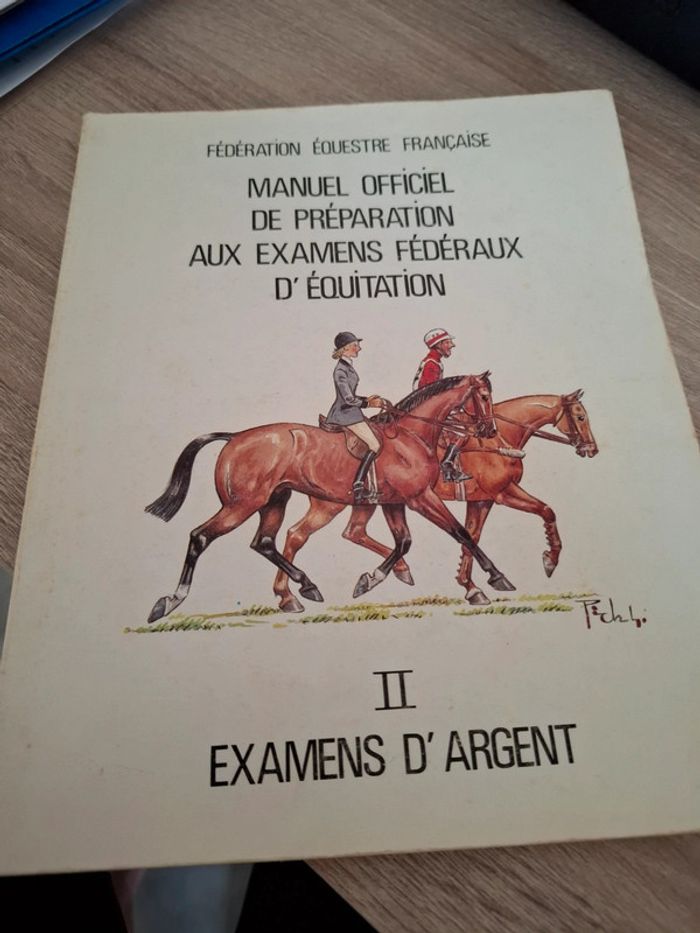 Magnifique livre sur la préparation des chevaux