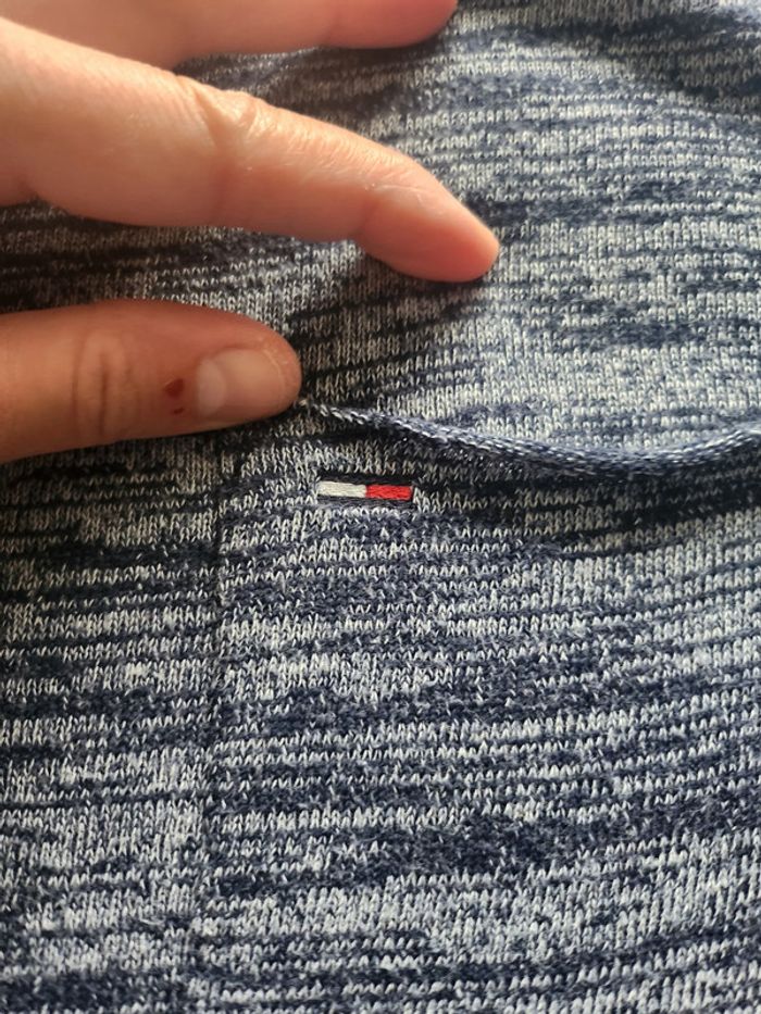 Pull fin et leger bleu chiné tommy hilfiger  taille M - photo numéro 3