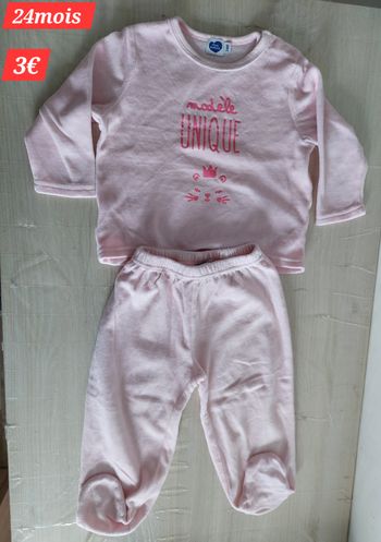 Pyjama fille 24mois avec pression 