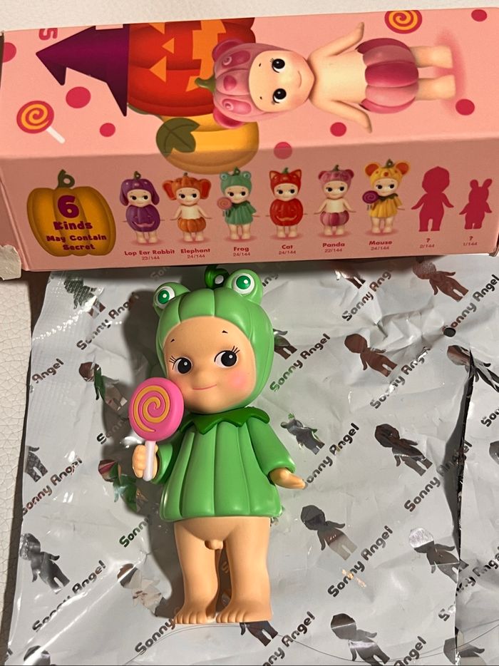 Sonny Angel Pumpkin patch Halloween 2025 Frog - photo numéro 4