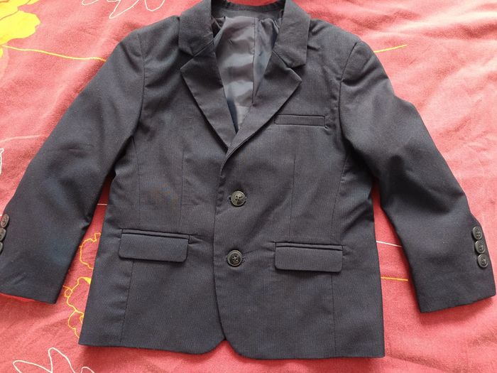 Veste de costume Kiabi 4ans comme neuf
