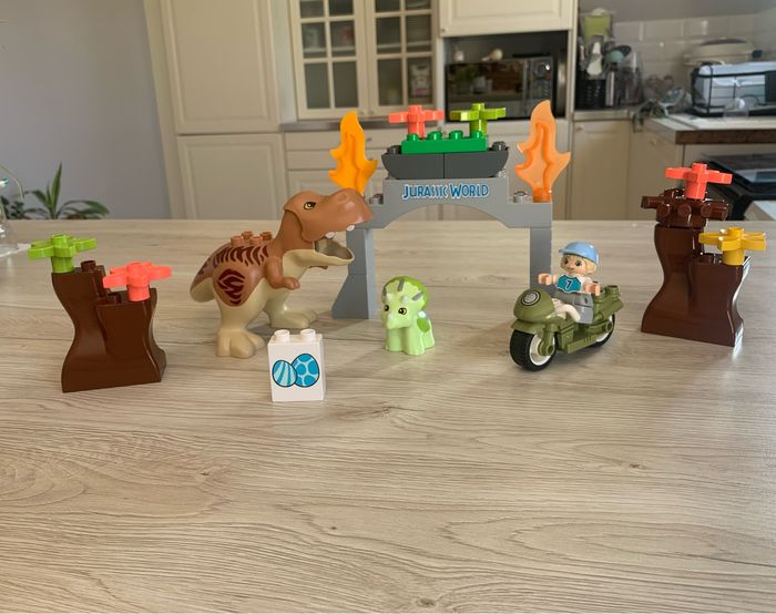 Lego duplo l'évasion des dinosaures - photo numéro 3