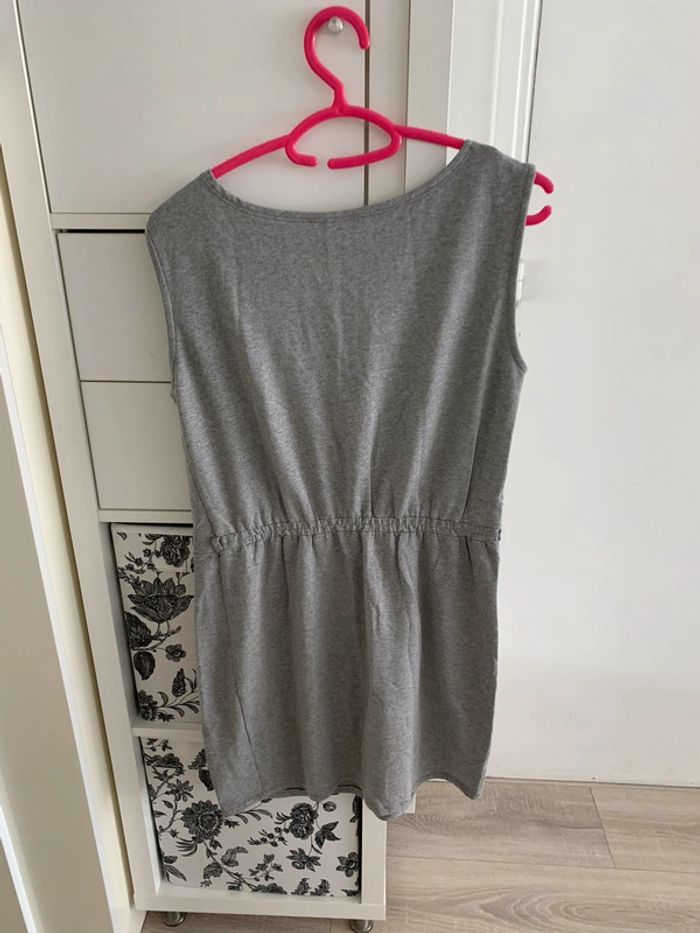 Robe courte grise Camaïeu