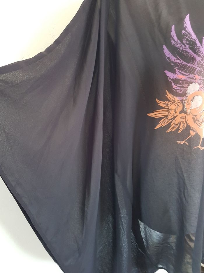 Blouse noire à motif multicolore. Chacok. Taille XL oversize, 127cm de large, 73cm de haut. - photo numéro 3