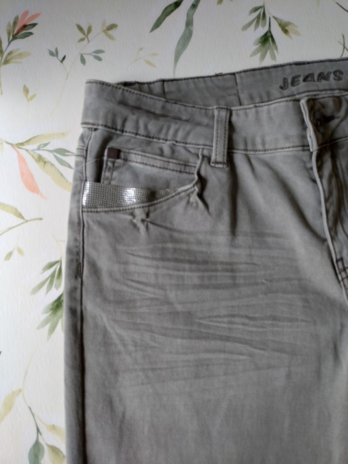 Jean / pantalon gris femme ajusté - photo numéro 2