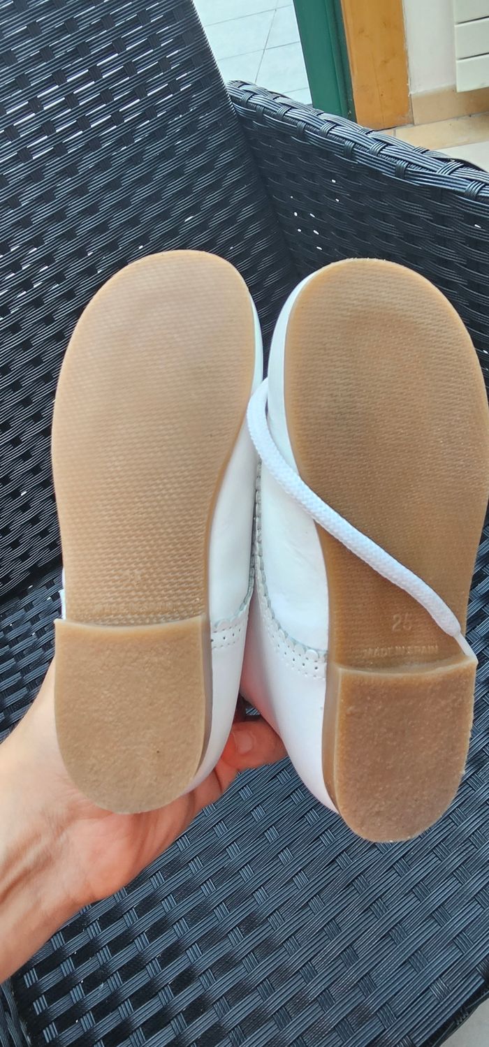 Chaussures Blanches 25 - photo numéro 4