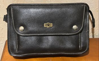 Pochette pour homme en cuir marron