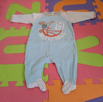 Pyjama grenouillère léger 1 pièce bleu basket, kiabi, taille 1 mois (54 cm)