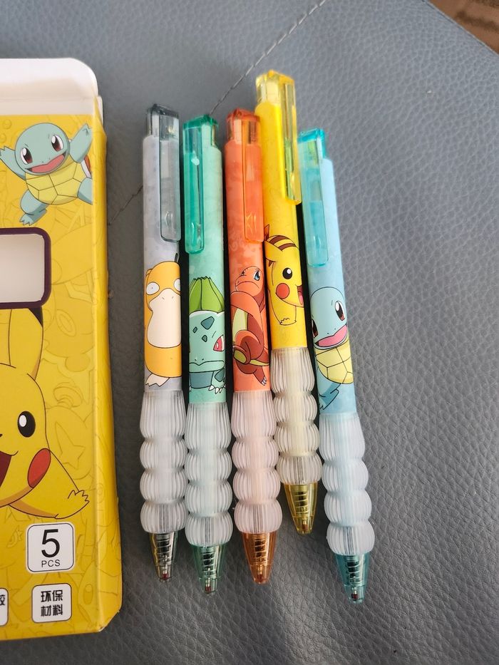 Lot 5 stylos pokemon - neuf