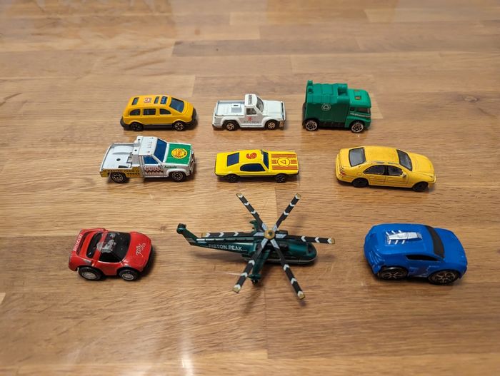 Lot 52 de 9 petites voitures - photo numéro 8