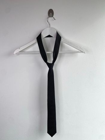 Cravate en soie grise et noire Brice 