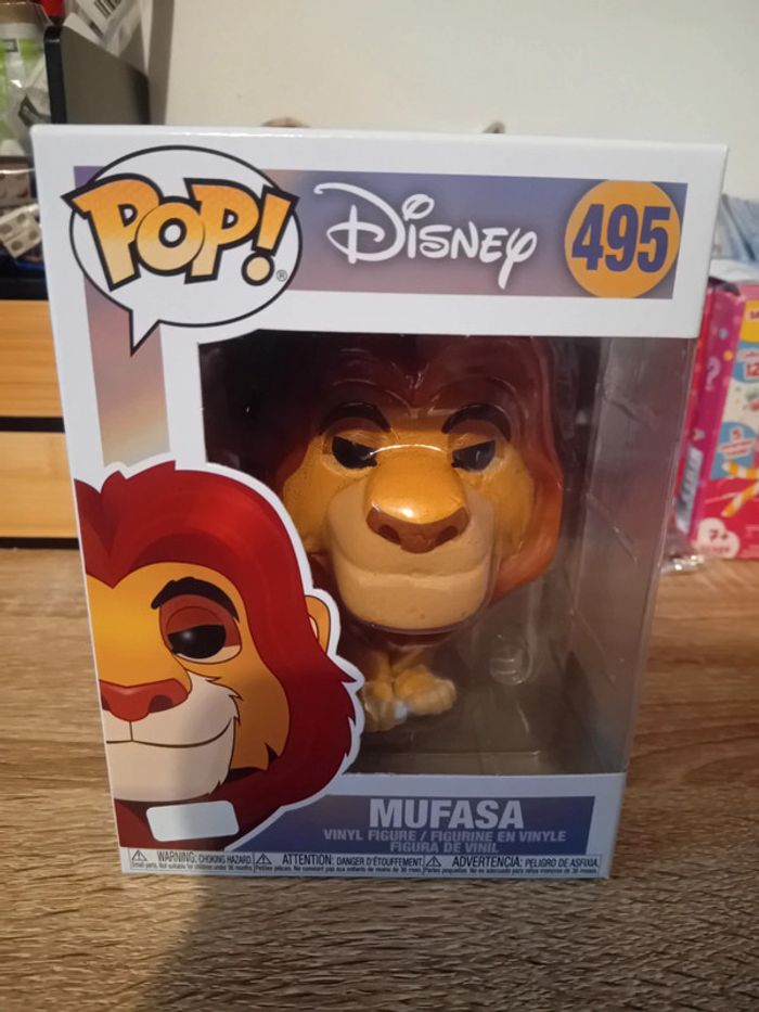 Pop disney mufasa 495 neuf