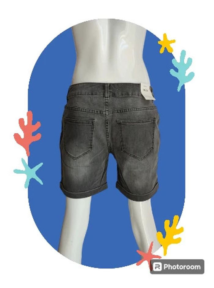 Lot revendeur 3 shorts chino femme - photo numéro 4